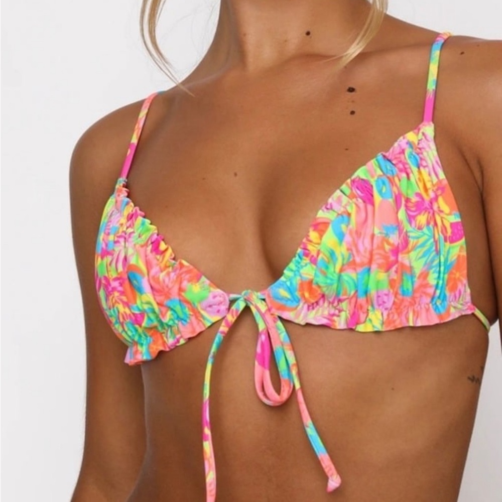 White fox keep glowing bikini top in tropicana